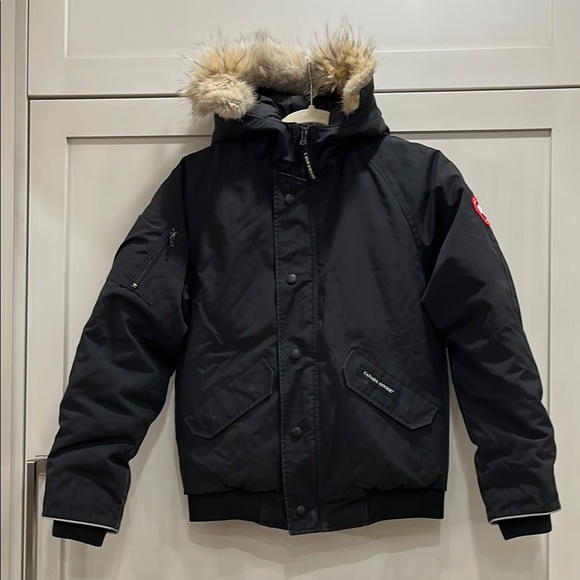 Canada Goose Black Kids Jacket with fur trim in very good gently worn condition - Picture 1 of 16